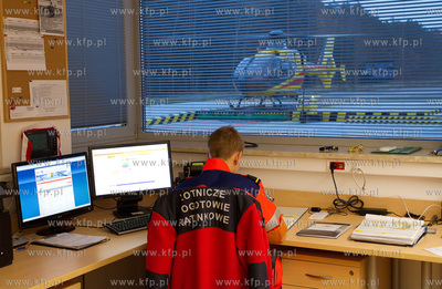 Na dyzurze w Lotniczym Pogotowiu Ratunkowym w Gdansku....