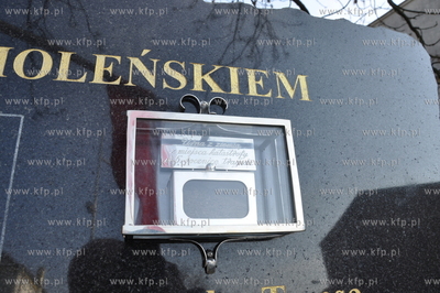 Koscierzyna - pamiatkowa tablica poswiecona ofiarom...