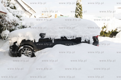 Zima w Dobrzewinie, wsi na Kaszubach w powiecie wejherowskim.10.02.2021...