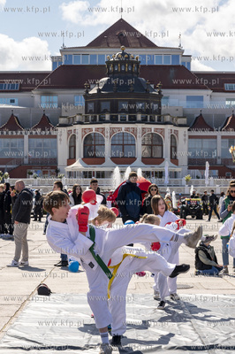 Sopot. Skwer Kuracyjny. Weekend Europejski. Atrakcje...
