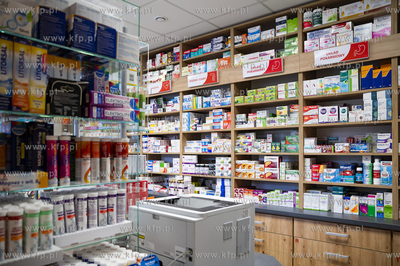 Sopot. Otwarcie pierwszej od lat całodobowej apteki,...