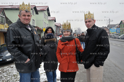 Orszak Trzech Kroli w Zukowie na Kaszubach. 6.01.2013...