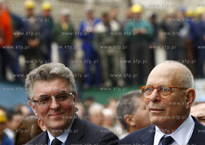 Stocznia Gdynia S.A. Uroczystosc chrztu samochodowca....