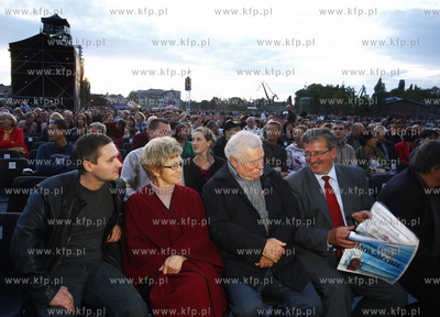 Stocznia Gdanska. Mlode Miasto. Festiwal Solidarnosci....