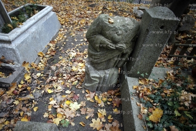 Gdynia Kolibki. Cmentarz.
24.10.2012
fot. Krzysztof...