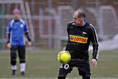 Gdansk. Boisko przy ul. Traugutta.  Sylwestrowy mecz...