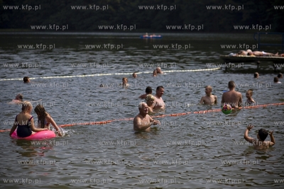 Jezioro w Przywidzu.
07.08.2015
fot. Krzysztof Mystkowski...