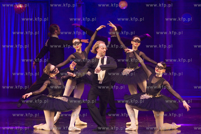 Włoska noc. Gala Sylwestrowo-noworoczna. Nz. balet.
31.12.2016
fot....