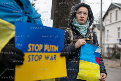 Stand With Ukraine. Pikieta przy Konsulacie Generalnym...