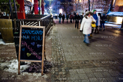 Sopot. Tablice reklamujaca walentynkowe menu w jednej...