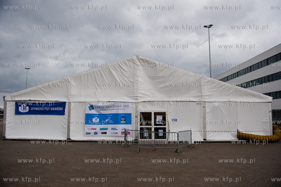 Uniwersytet Gdanski. Targi Akademia 2012 z powodu bardzo...