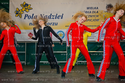 Sopot. Skwer Kuracyjny. Pola Nadziei na Pomorzu - wielka...