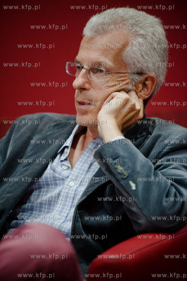 Gdansk. Biblioteka Manhattan w CH Manhattan. Spotkanie...