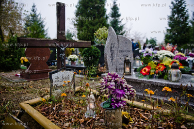 Gdansk. Cmentarz Lostowicki. Dzien Wszystkich Swietych....