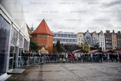 Gdansk. Targ Weglowy. XXIII Wigilia dla ubogich, samotnych...