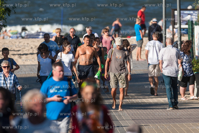Gdansk. Letni wypoczynek na plazy miejskiej Stogi....
