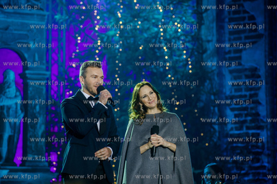 Gdansk. Centrum Sw. Jana. Koncert pt. Cała Polska...