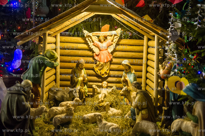 Gdansk. Szopka Bozonarodzeniowa w kosciele sw. Ignacego...
