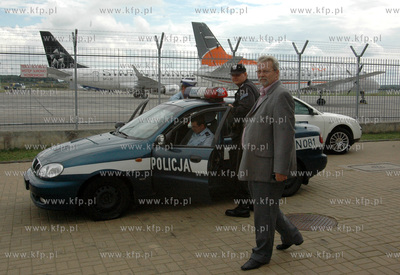 Wzmozone srodki bezpieczenstwa na Lotnisku im. Lecha...