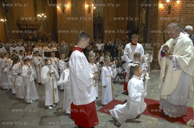 Pierwsza komunia sw. w parafii Pelplin.
10.06.2006
Fot....