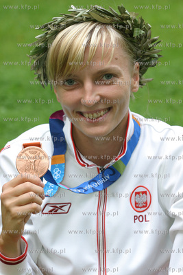 Anna Rogowska - brazowa medalistka z Aten 2004 w skoku...