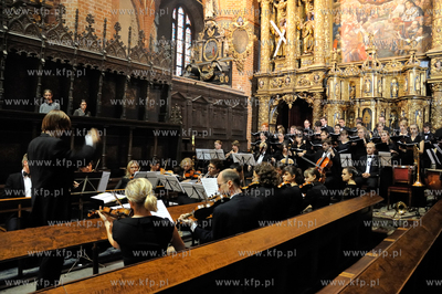 W sobote w Pelplinie rozpoczela sie trasa koncertowa...