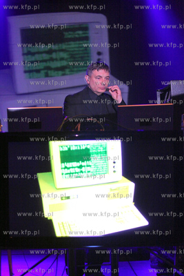 Warszawa, Centrum Kultury Koneser. Free Form Festival...