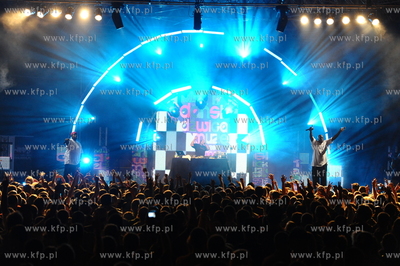 Gdansk. Plac Zebran Ludowych. Festiwal MTV Gdansk Dzwiga...