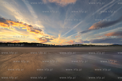 Irlandia. Plaza Brandon Bay z uwagi na uksztaltowanie...