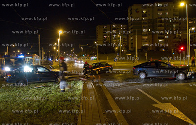 Do groznie wygladajacego wypadku doszlo ok godz. 19...