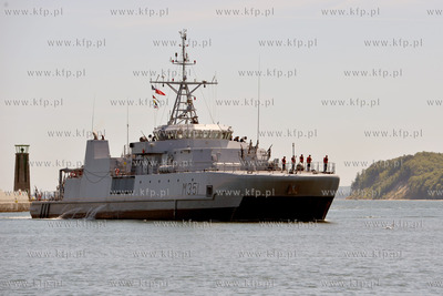 Gdynia. Miedzynarodowe manewry Baltops 2015 organizowane...