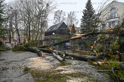 Sopot. Ulica T. Kosciuszki przy kosciele Gwiazda Morza....