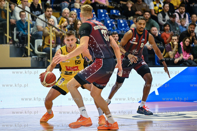 Hala 100 lecia Sopotu. Różowy mecz Energa Trefl Sopot...