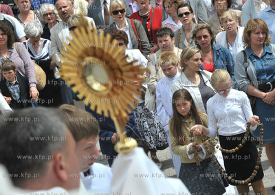 Procesja Bozego Ciala w parafii Najswietszej Maryi...