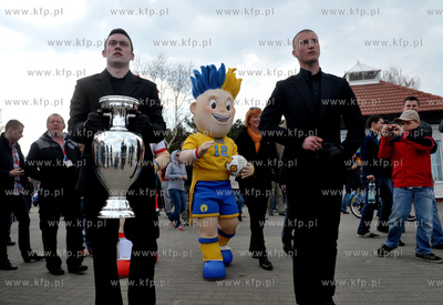 Gdansk. Brzezno. Puchar Mistrzostw Europy przybyl nad...