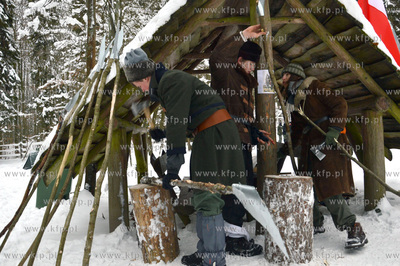 Rekonstrukcja obozu uczestnikow Powstania Styczniowego...