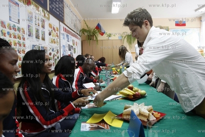 Wizyta lekkoatletow amerykanskich w Zespole Szkol Sportowych...