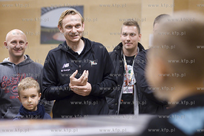 Zwiedzanie Stadionu Energa Gdańsk z piłkarzem Lechii...