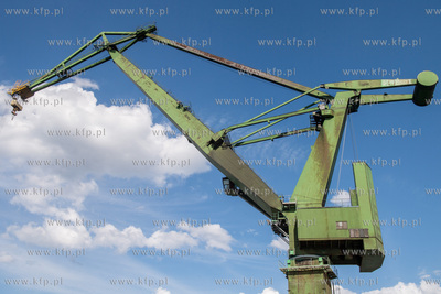 Karstensen Shipyard Poland - zabytkowe żurawie stoczniowe....