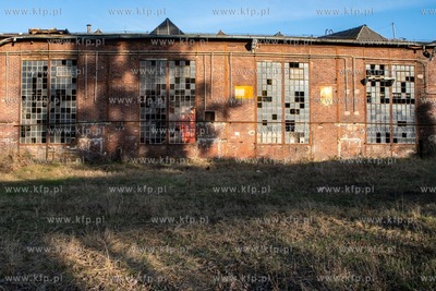 Gdańsk. Street art w Stoczni Cesarskiej. Nz. Spawacz...