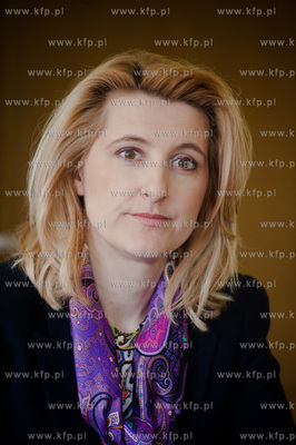 Gdansk. Siedziba Pomorskiej Spolki Gazownictwa. Briefing...