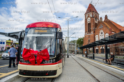 Gdansk. PIerwszy, probny przejazd nowo wybudowana linia...
