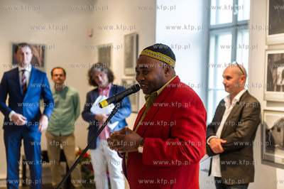 Gdansk. Nadbaltyckie Centrum Kultury. Uroczystosc wreczenia...