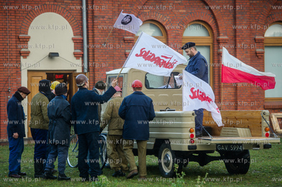 Gdansk. Teren przy Sali BHP. Obchody jubileuszu 15-lecia...