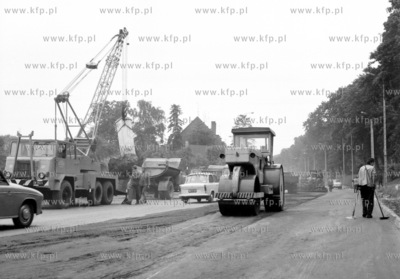 Przebudowa ul. Jednosci Robotniczej pozniejszego Traktu...