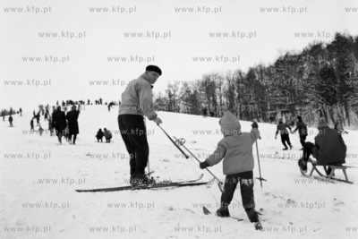 Stok narciarski na Łysej Górze w Sopocie 1960 0002154z...
