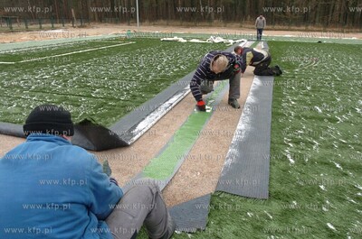 Objazda k/Ustki, trwa budowa kolejnego stadionu w ramach...