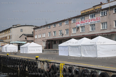 Gdynia. Przygotowania do Zlotu Zaglowcow The Tall Ships...