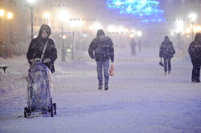 Nastepny atak zimy na Gdansk nastapil poznym wieczorem....