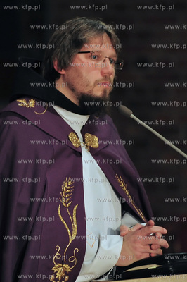 Gdynia. Kosciol oo. Franciszkanow. XIV Tradycyjne Zaduszki...